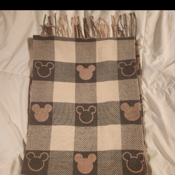 Accessories - Checkered Scarf with Mouse Design. Vacay Must Have